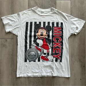 Vintage 90’s Disney Mickey Mouse Gym t shirt